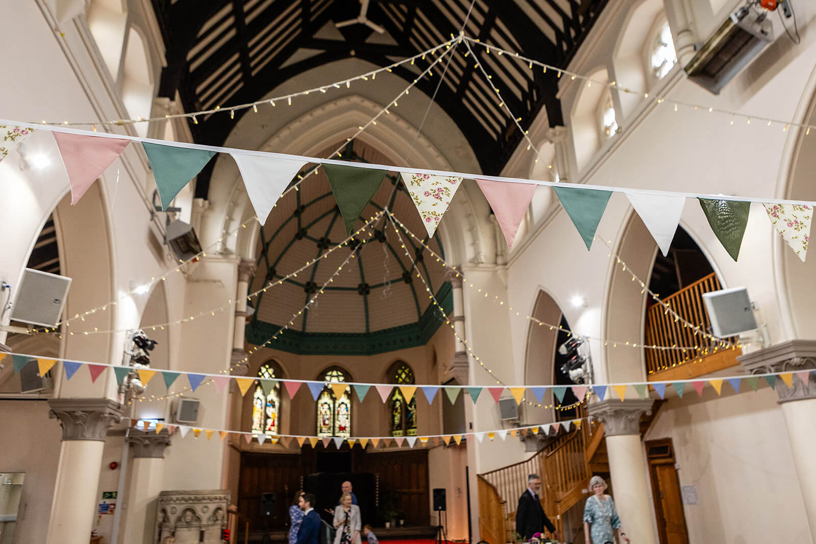 Inside the Elmgrove Centre Bristol| Wedding Photographer