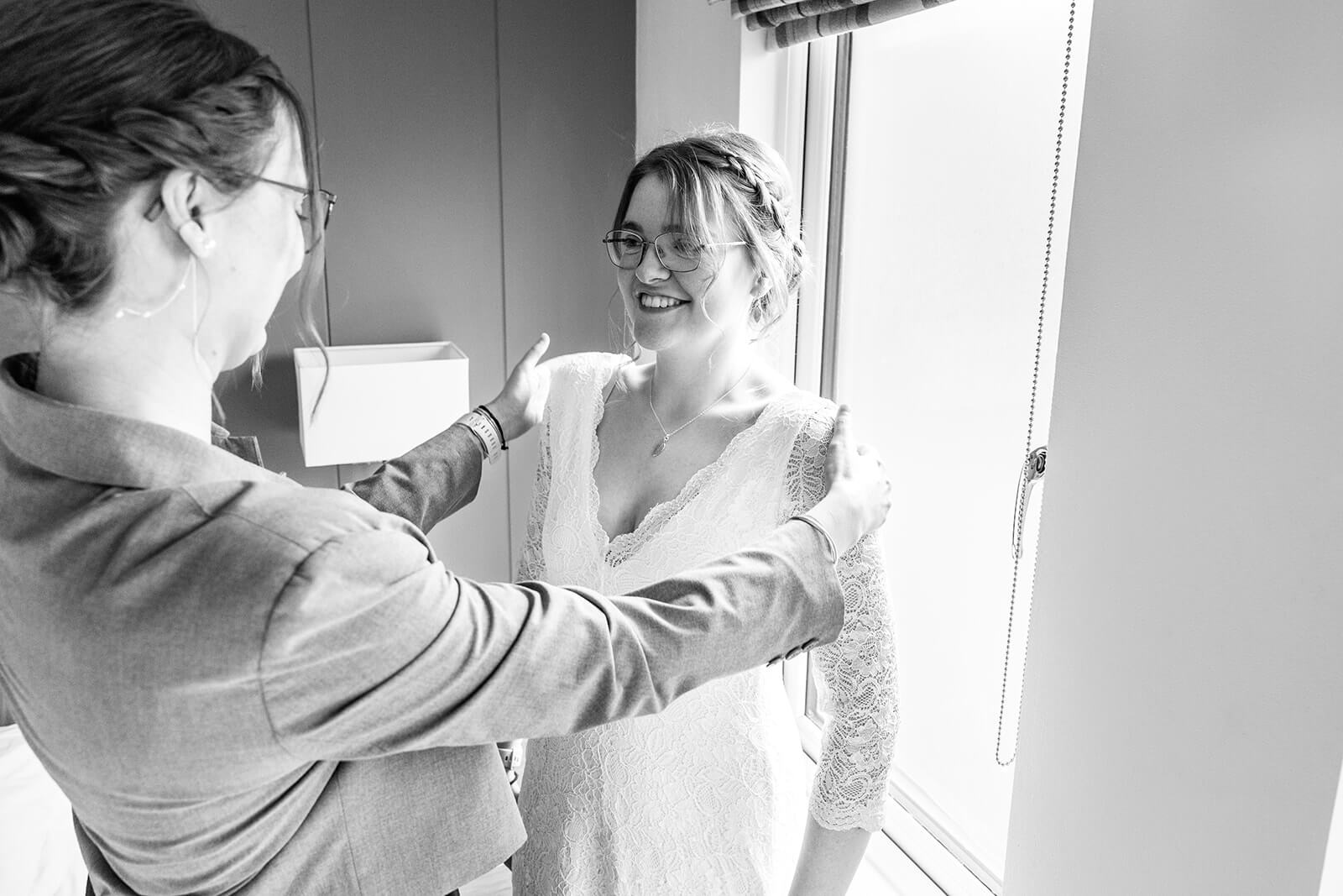 Bride getting ready for wedding day | Bath Wedding photographer | Bath Mill Lodges